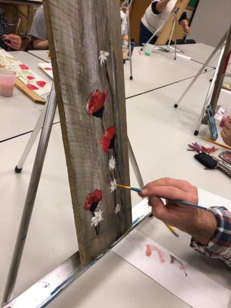 Image for event: Upcycling Wooden Slats into Picturesque Art