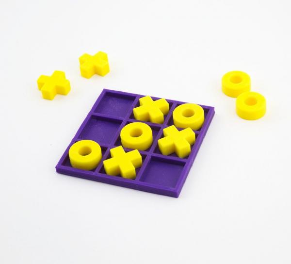 Image for event: Take-n-Make: 3D Printed Tic-Tac-Toe Game